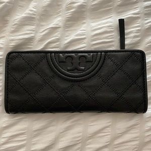 Tory Burch Fleming Wallet